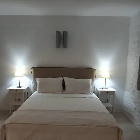 Stagones Luxury