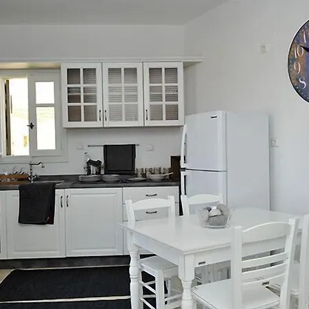 Stagones Luxury 4* Parikia (Paros)