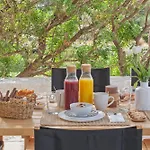 Stagones Luxury Aparthotel 4*