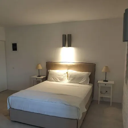 Stagones Luxury Aparthotel Páros