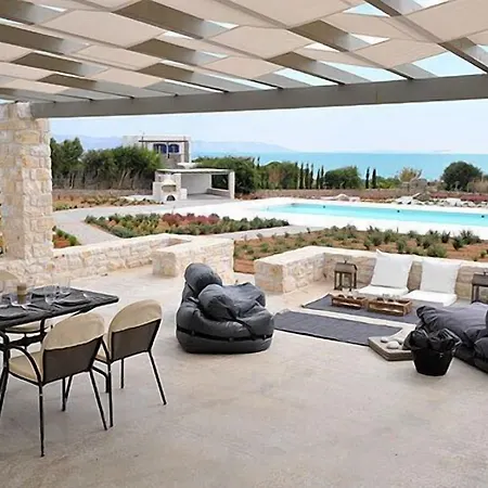 Stagones Luxury
