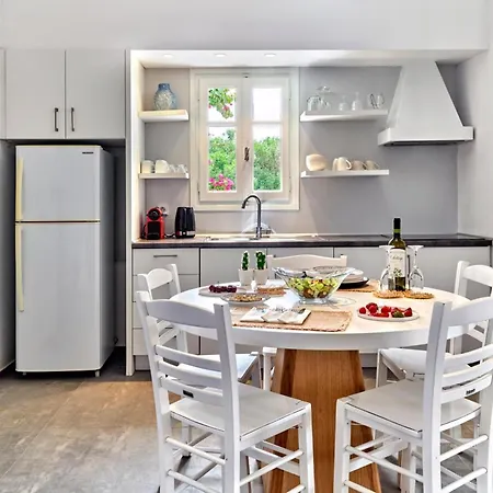 מלון דירות Stagones Luxury