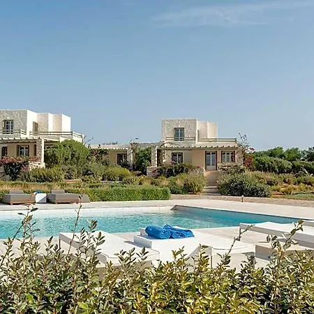 Stagones Luxury Aparthotel 4*