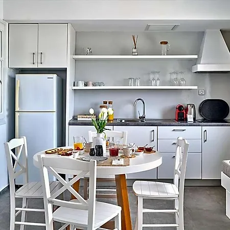 Stagones Luxury Aparthotel 4*