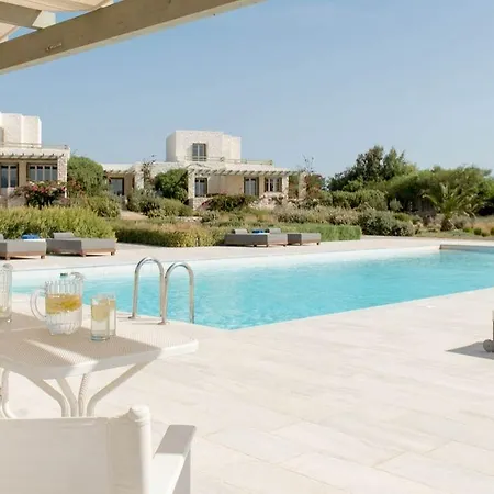 Aparthotel Stagones Luxury 4*