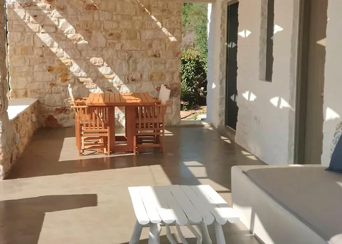 Stagones Luxury Aparthotel